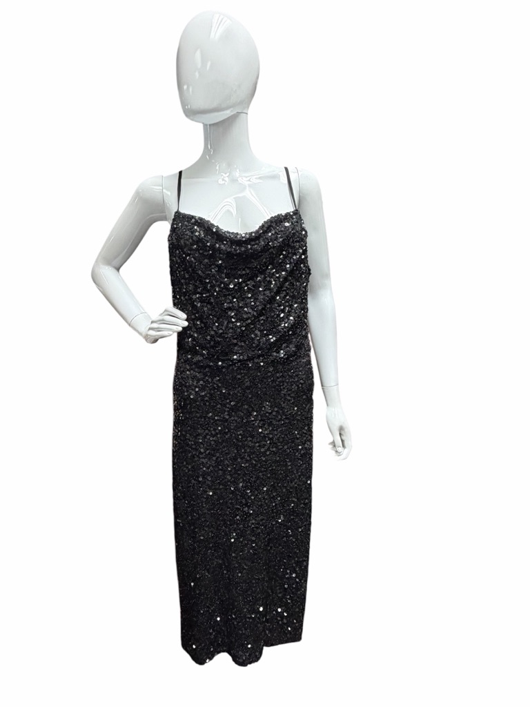 P14 Leighton Dress In Black Parker Black